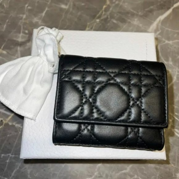 LADY DIOR LEATHER WALLET - Picture 8 of 10